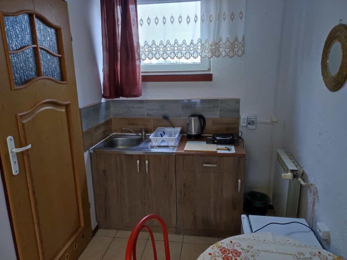 Motel Korona Zamosc  Luaran gambar